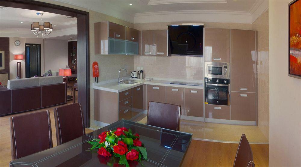 Aparthotel Boudl Kuwait Al Fahahil Kuwait City Esterno foto
