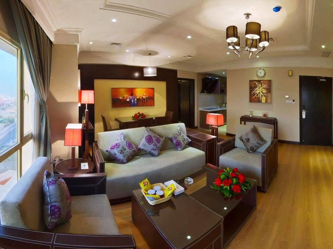Aparthotel Boudl Kuwait Al Fahahil Kuwait City Esterno foto