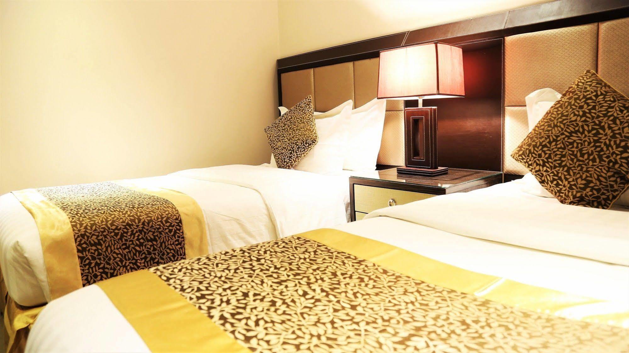 Aparthotel Boudl Kuwait Al Fahahil Kuwait City Esterno foto